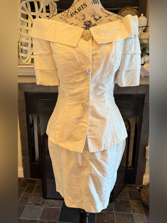 Watters & Watters Dresses & Skirts - Vtg 90s Watters & Watters Silk Peplum Skirt Suit Cream Ivory Bridal Off Shoulder